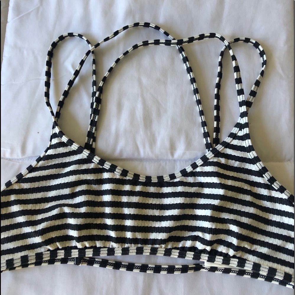 Billabong swim top